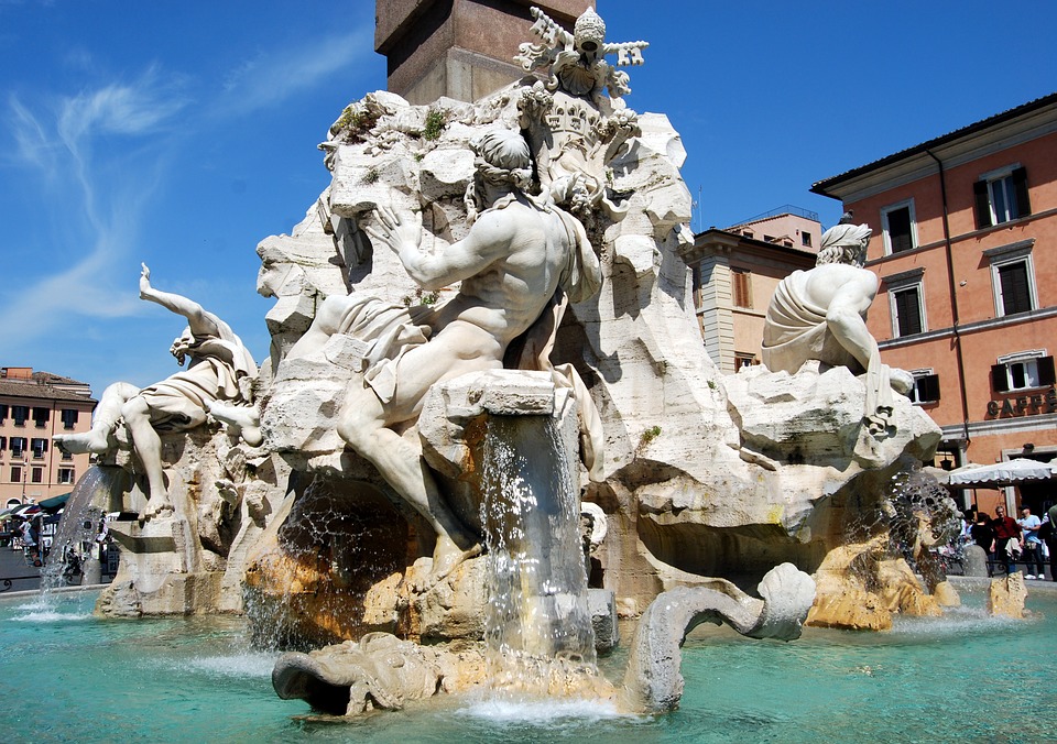 Fontana dei Quattro Fiumi in Rome